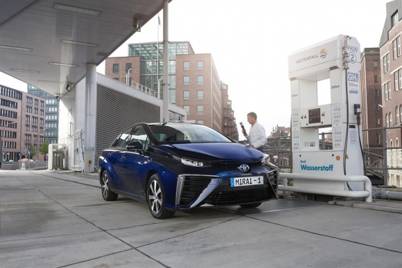 5 technologicznych ciekawostek w wodorowej Toyocie Mirai