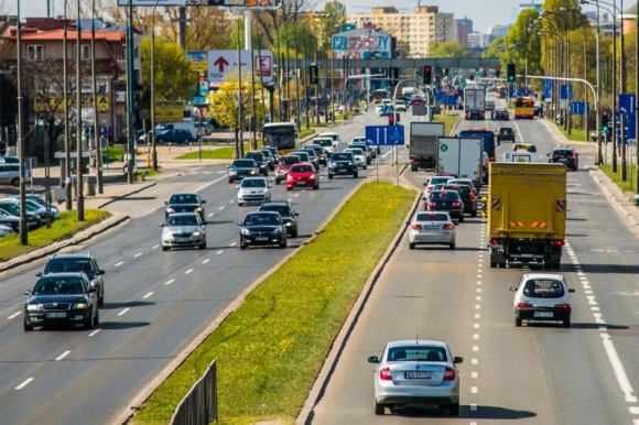 Schyłek ery diesla LIFESTYLE, Motoryzacja - Może się wydawać, że blisko połowa samochodów użytkowanych przez Polaków to auta z silnikiem Diesla.