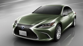 6 ciekawostek o nowym Lexusie ES LIFESTYLE, Motoryzacja - Japończycy kupują coraz więcej Lexusów. Sprzedaż samochodów tej marki w pierwszej połowie tego roku była w Japonii ponad dwukrotnie większa niż w tym samym okresie rok temu.