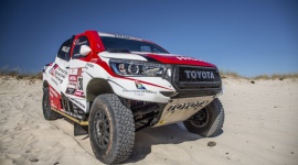 Toyota Gazoo Racing wystawi trzy Hiluxy w Rajdzie Dakar