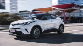 Hybrydowe hity 2018 roku: Toyota i Lexus absolutnymi liderami rynku