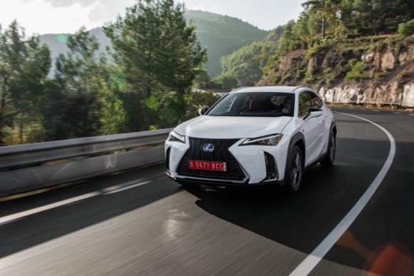 Lexus szykuje kompaktowego hatchbacka. Następca modelu CT w 2021 roku?