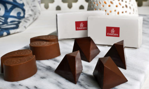 Światowy Dzień Czekolady: co roku linie Emirates przewożą ponad 11 mln kawałków wyśmienitej czekolady i innych czekoladowych słodkości
