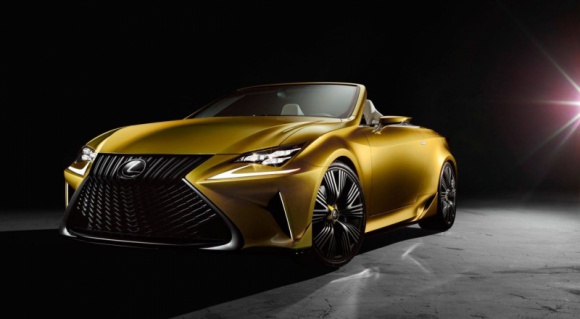 Wszystkie kabriolety Lexusa LIFESTYLE, Motoryzacja - Lexus oficjalnie powraca do świata kabrioletów. Na Festiwalu Prędkości w Goodwood japońska marka zaprezentowała prototyp modelu LC Convertible i potwierdziła, że auto wejdzie do produkcji. Z tej okazji warto przypomnieć dorobek Lexusa na rynku aut ze składanym dachem.