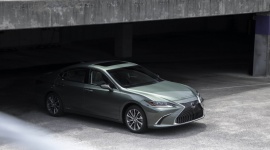 Lexus coraz mocniejszy na największym rynku motoryzacyjnym świata