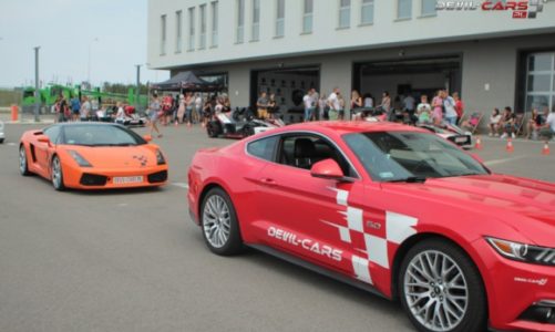 Event motoryzacyjny i wsparcie Hospicjum Królowej Apostołów w Radomiu