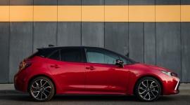 Toyota dominuje na globalnym rynku i notuje wzrosty. Corolla liderem BIZNES, Motoryzacja - Toyota Corolla nie daje swoim rywalom żadnych szans w walce o tytuł najpopularniejszego samochodu na świecie.