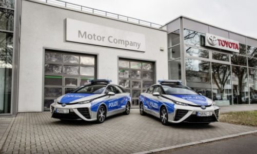 Toyota Mirai na patrolu w Berlinie