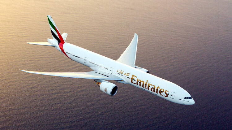 Emirates ogłasza pierwsze loty pasażerskie po zawieszeniu