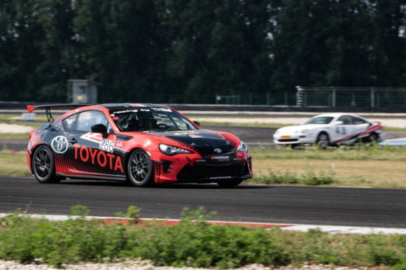 Co wiemy o nowej Toyocie GT86? LIFESTYLE, Motoryzacja - Najpierw powrót Supry, teraz hot hatch GR Yaris – ostatnimi laty w sportowym dziale Toyoty dzieje się wyjątkowo dużo. I wygląda na to, że w przyszłości będzie działo się jeszcze więcej.