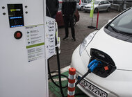 GreenWay dołącza do ChargeUp Europe jako pierwsza firma branży elektromobilności w Europie Środkowowschodniej. środowisko naturalne/ekologia, transport - Bruksela: GreenWay dołącza do grona członków ChargeUp, czyli Europejskiego Stowarzyszenia Dostawców Usług Ładowania, którego założycielami są Allego, EVBox i ChargePoint - wiodące europejskie firmy z branży infrastruktury i usług ładownia. Celem ChargeUp Europe jest stworzenie nowoczesnej infrastruktury ładowania pojazdów elektrycznych w oparciu o otwarte standardy techniczne, uczciwą konkurencję rynkową i rosnącą liczby klientów.