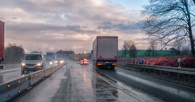 Nowe technologie w motoryzacji i transporcie, o których nie wiecie. Geofencing – co to jest?