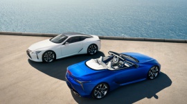 6 rzeczy, które warto wiedzieć o Lexusie LC Convertible LIFESTYLE, Motoryzacja - Lexus tworzył już w swojej historii kabriolety, ale takiego modelu w ofercie japońskiej marki jeszcze nie było.