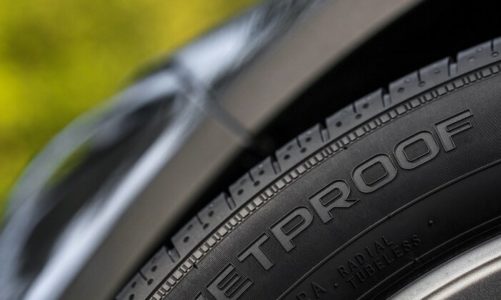 Rozpoczyna się sezon na letnie opony, a najwyższej klasy produkty Nokian Tyres na lato zapewniają bezpieczeństwo oraz poczucie pewności w deszczu i na ostrzejszych zakrętach