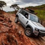 Powrót kultowej terenówki. Nowy Land Rover Defender wraca na oponach Goodyear