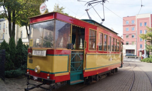 Lotnicze i muzyczne akcenty na Auto Skyway Festival