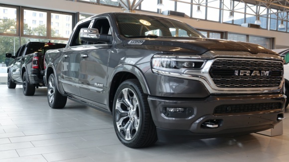 HEMI Cars – nowy autoryzowany salon marek Dodge i RAM