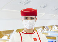 Linie Emirates oferują rozszerzone ubezpieczenie turystyczne od wielu ryzyk transport, turystyka/wypoczynek - Wszyscy pasażerowie, którzy kupią bilet Emirates od 1 grudnia, skorzystają z innowacyjnego ubezpieczenia turystycznego od wielu ryzyk, które znacznie rozszerza dotychczasowy pakiet ochronny COVID-19.