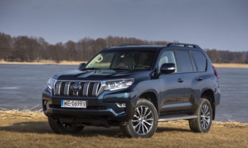 Nie tylko Land Cruiser – duże SUV-y 4×4 Toyoty i Lexusa z różnych stron świata