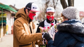 Nietypowy Dzień Kobiet z VIVO! Krosno i Wilkami