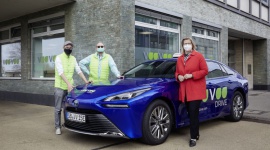 Toyota Mirai. Takiego samochodu do nauki jazdy jeszcze nie było